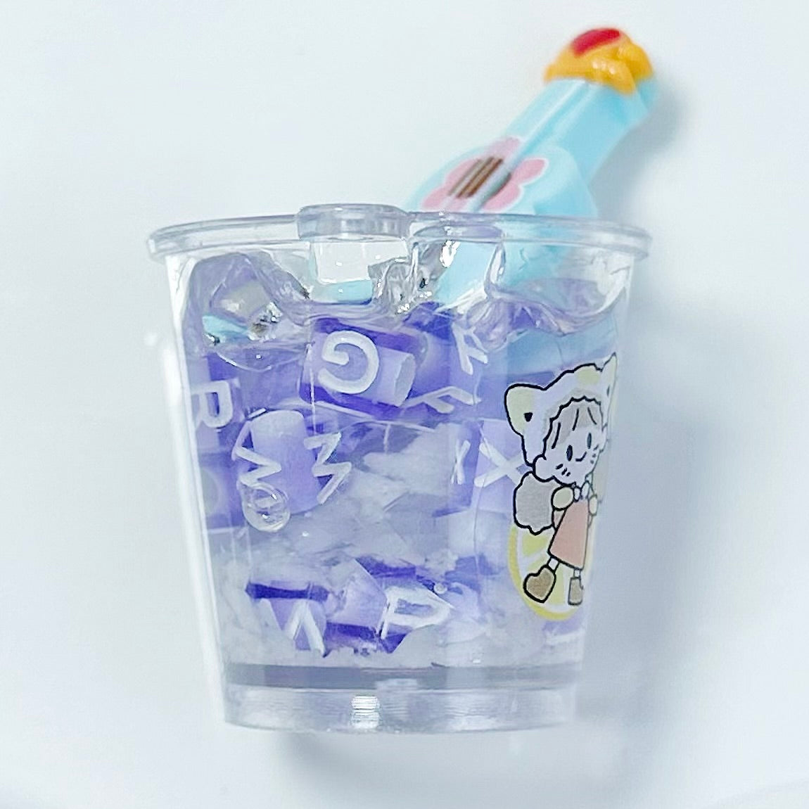 「S044」カラフル ジュース  ギター かんつき カワイイ 5×5cm（夜光）