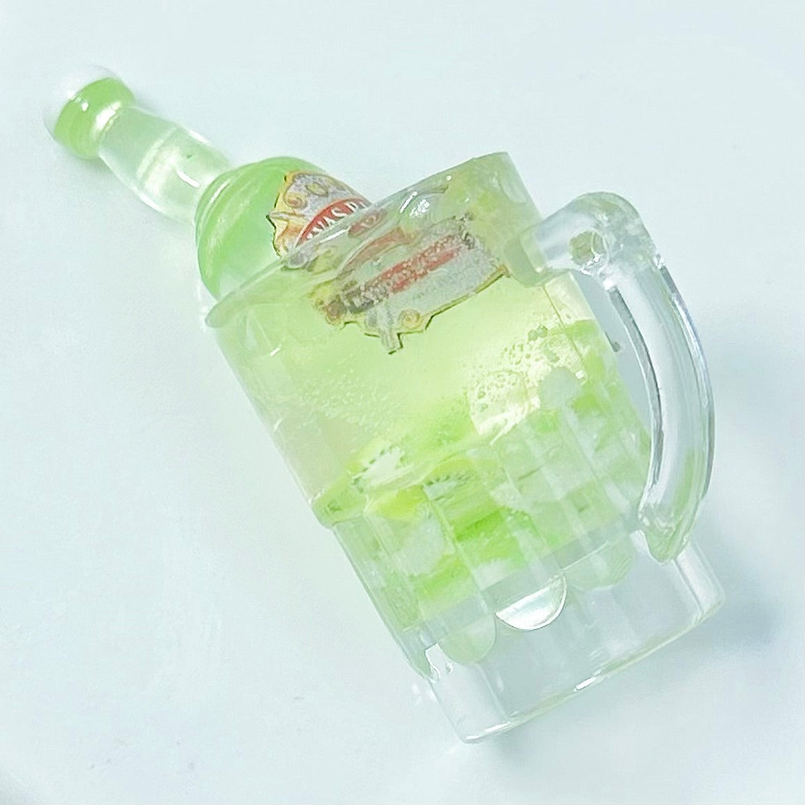 「S046」カクテル  かんつき カワイイ カラフル 3×5.5cm（夜光）