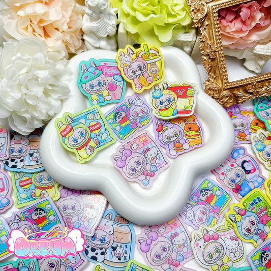 「R347」LABUBU  4cm アクリル（ランダムパターン）